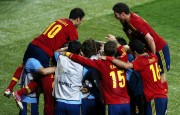 Испания - Италия - Финальный матс на чемпионате Евро 2012, 1 июля 2012 (322xHQ) Fb5488201617817