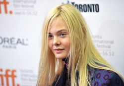 Elle Fanning エル・ファニング